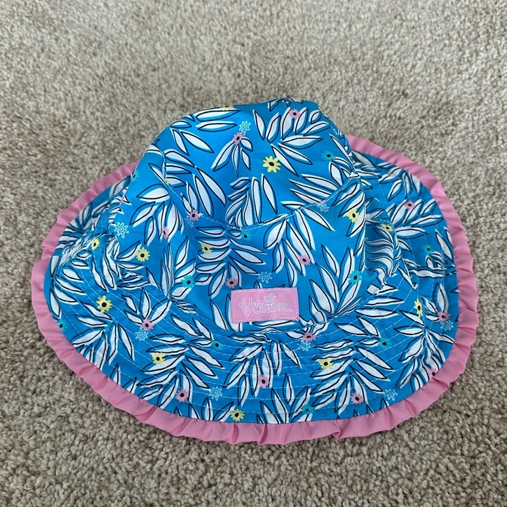 UV SKINZ Girls Blue floral Bucket Hat UV Protection 50 SPF size 7